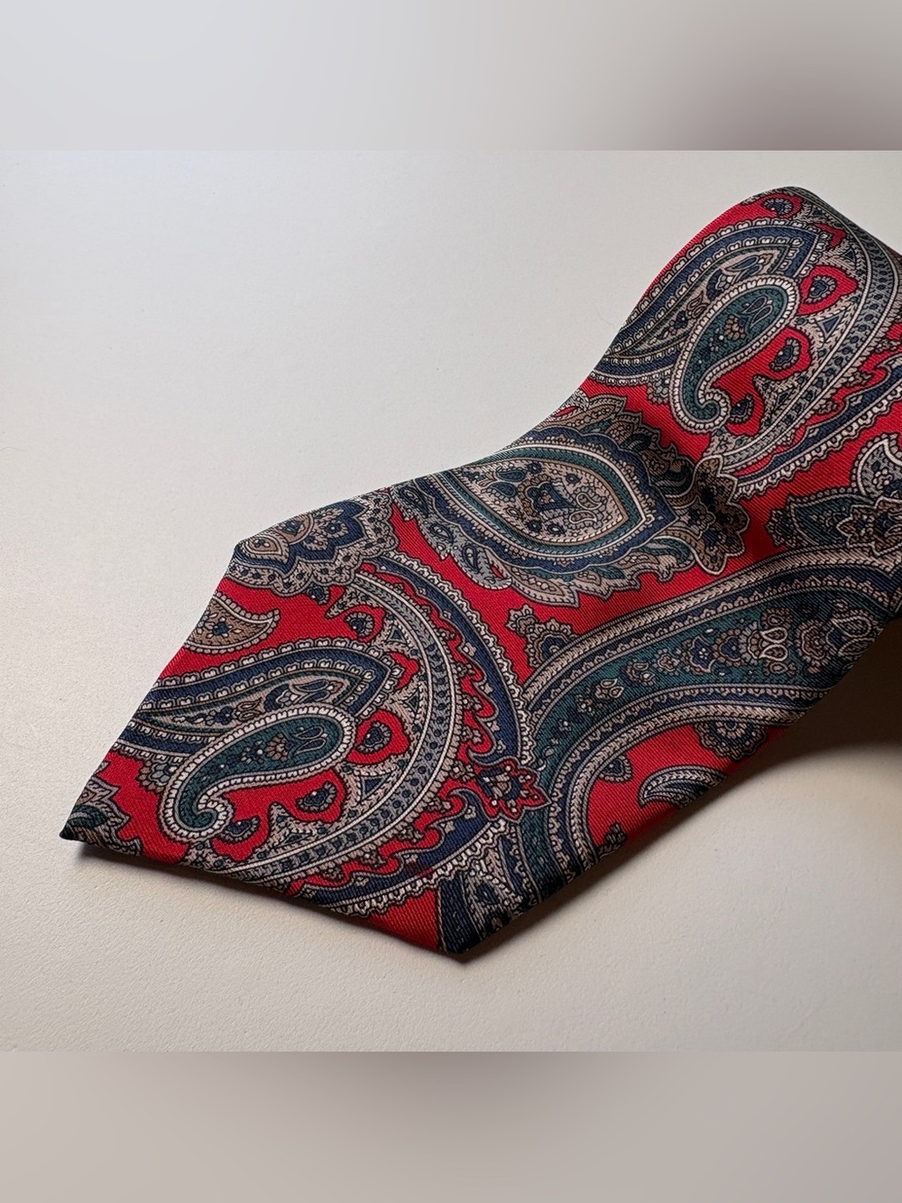 Mark Alexander 100% Silk Tie Extra Long XL Red Teal Blue Paisley Vintage